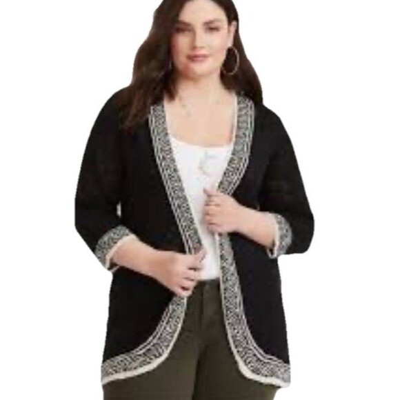 Torrid Black Cardigan Size 3 White Geo Border Open Front - Picture 1 of 7